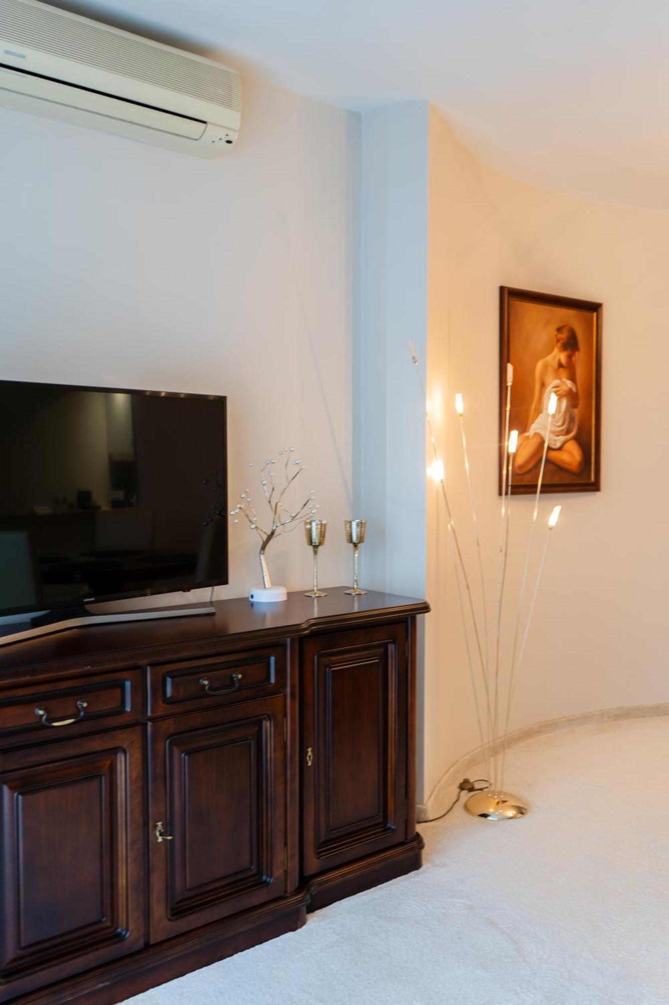Hotel Court Wellness&Spa Kędzierzyn-Koźle Buitenkant foto